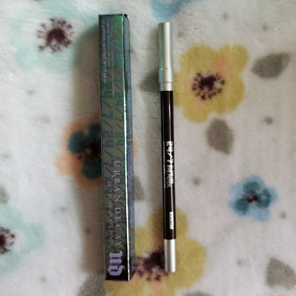 Urban Decay 24/7 Glide On Eye Pencil in Rockstar🎸